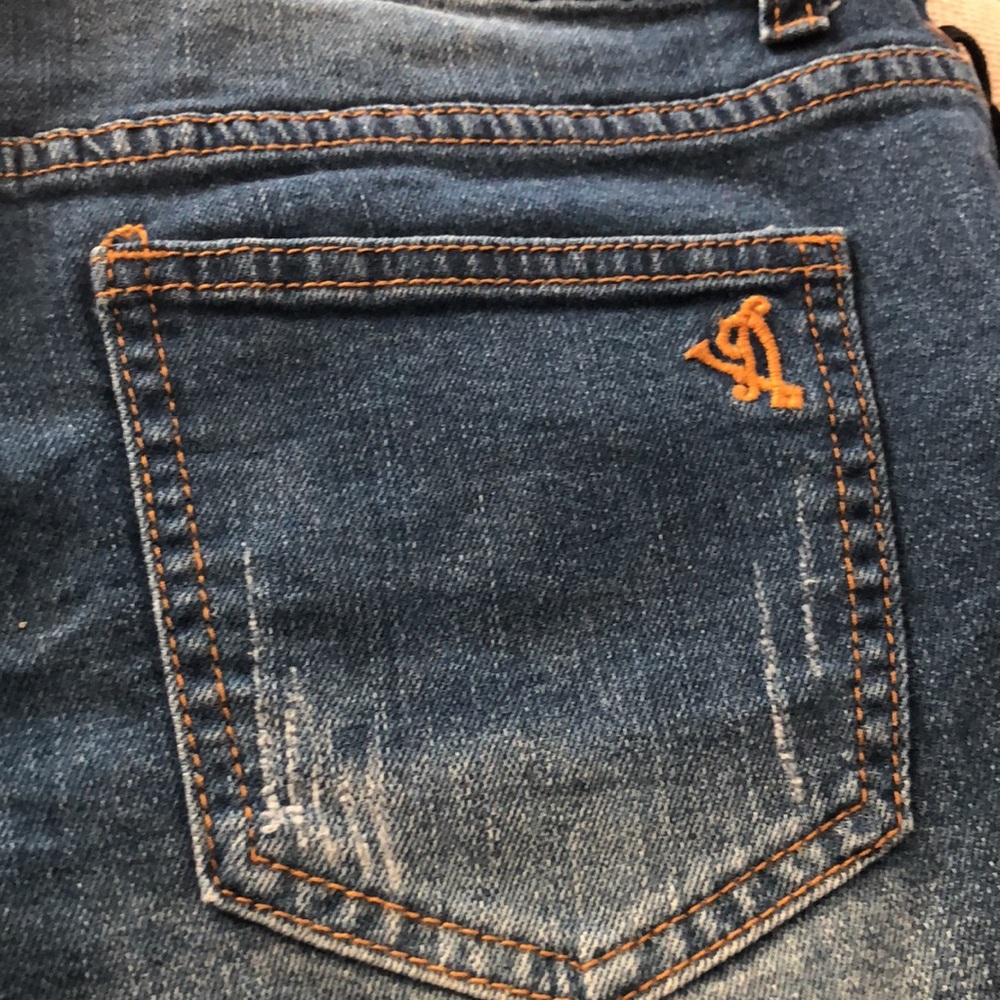 VIP JEANS Shorts - Picture 5 of 8